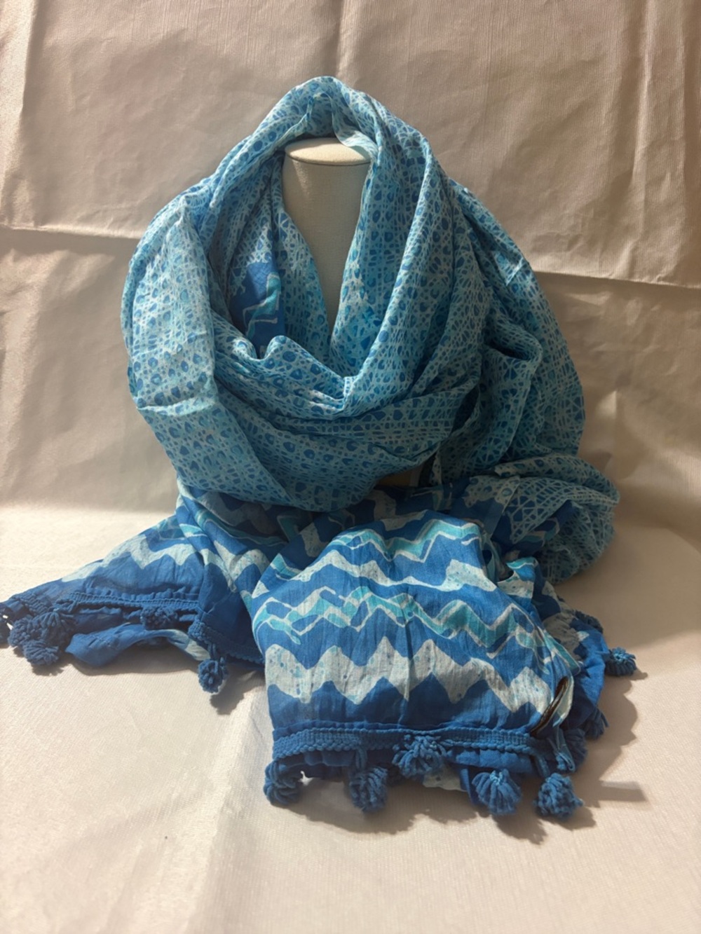 Blue Multi-Tone Pure Cotton Printed Scarf with Tassel Edge
